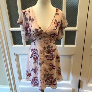 NWOT MinkPink Patterned Dress
